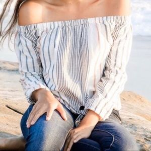roxy top- off the shoulder